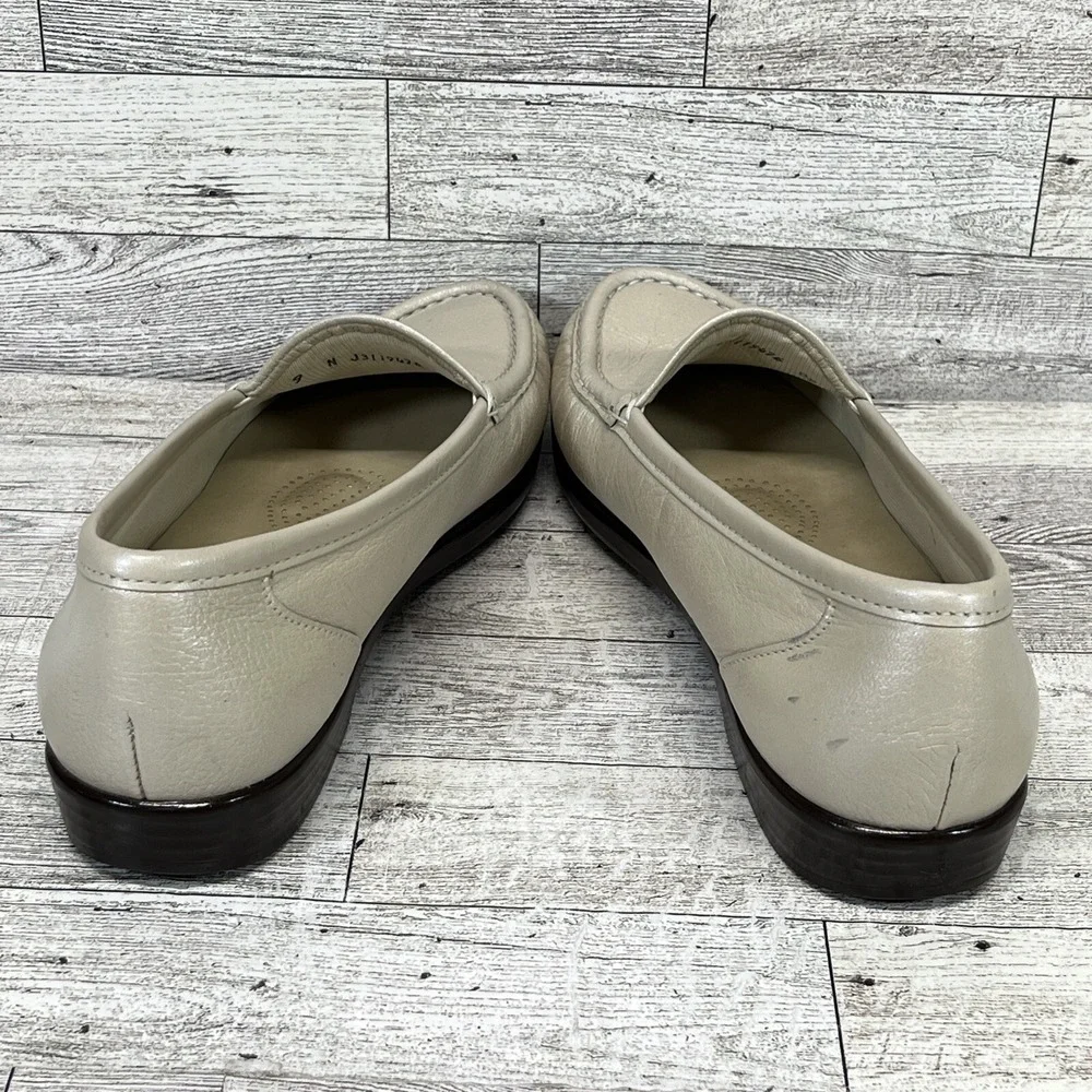 SAS Tripad Comfort Simplify Slip On Loafer‎ Pearl Bone Ivory Women Size 9N